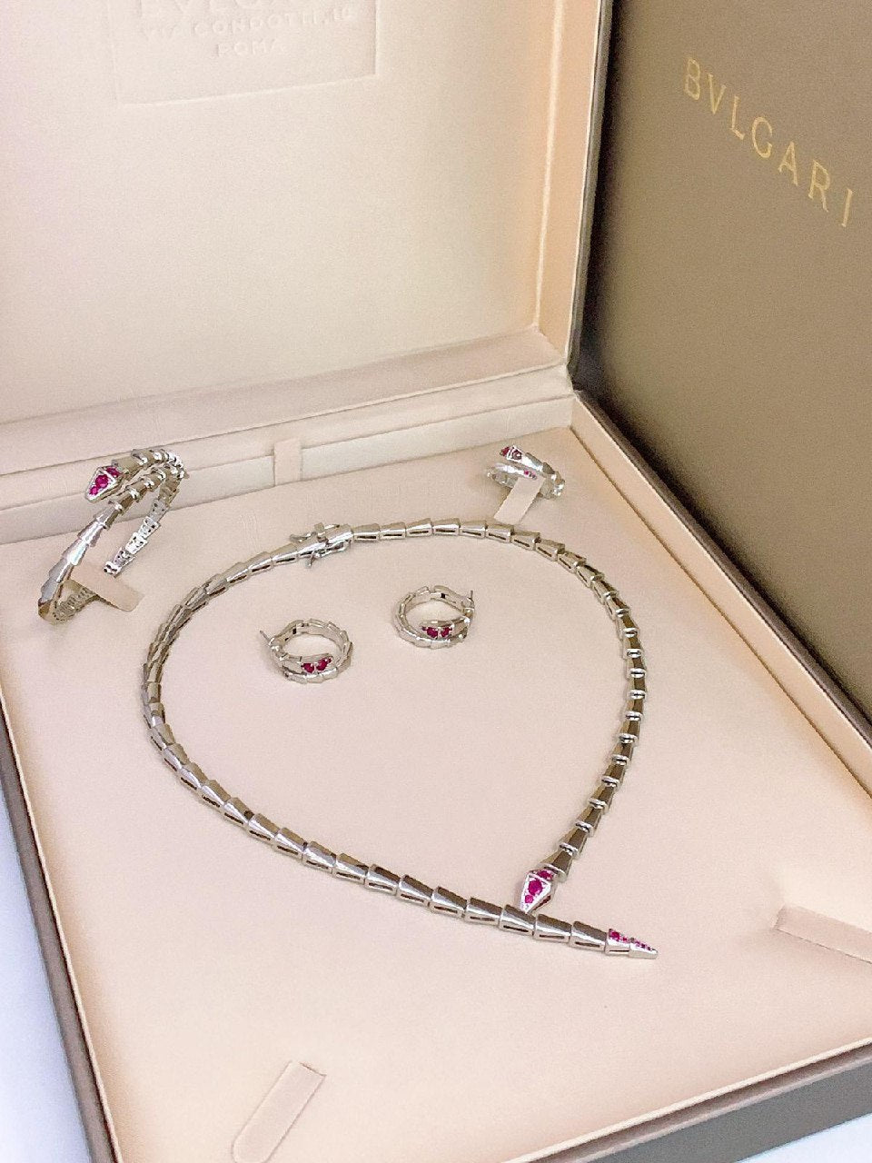 Bulgari Jewelry Set - Silver
