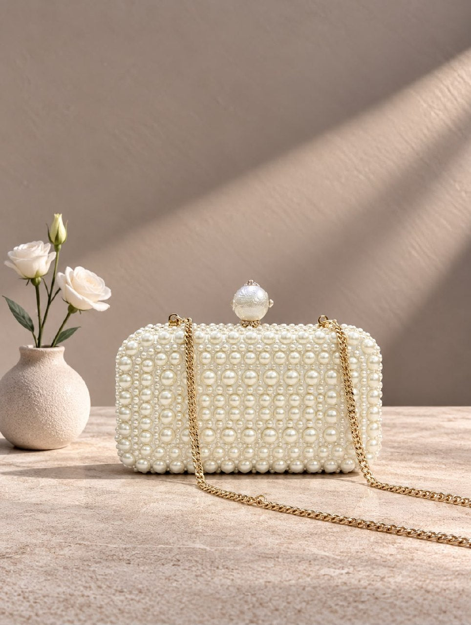 Jimmy Choo Textured-Orb Clutch - White