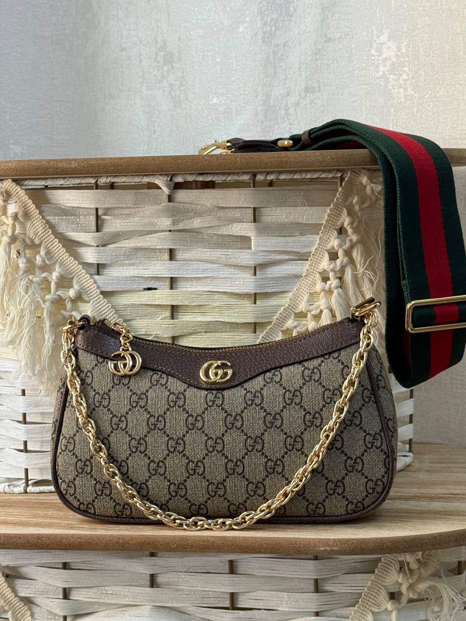 Gucci Shoulder Bag - 
