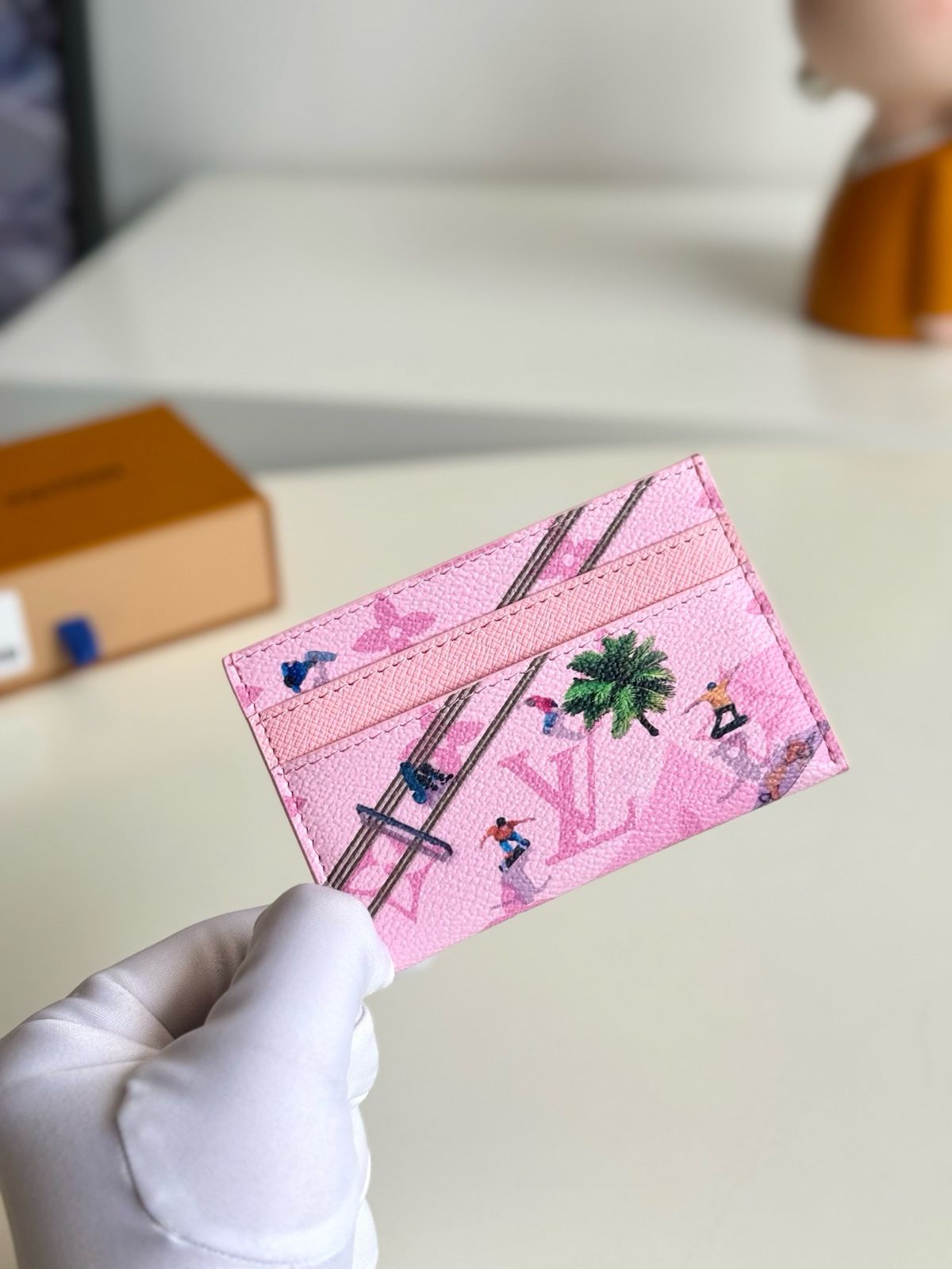 Louis Vuitton Card Holder - Pink Monogram