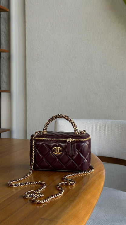 Chanel Vanity Shoulder Bag - Burgundy
