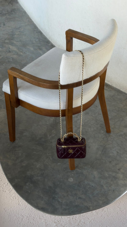 Chanel Vanity Shoulder Bag - Burgundy