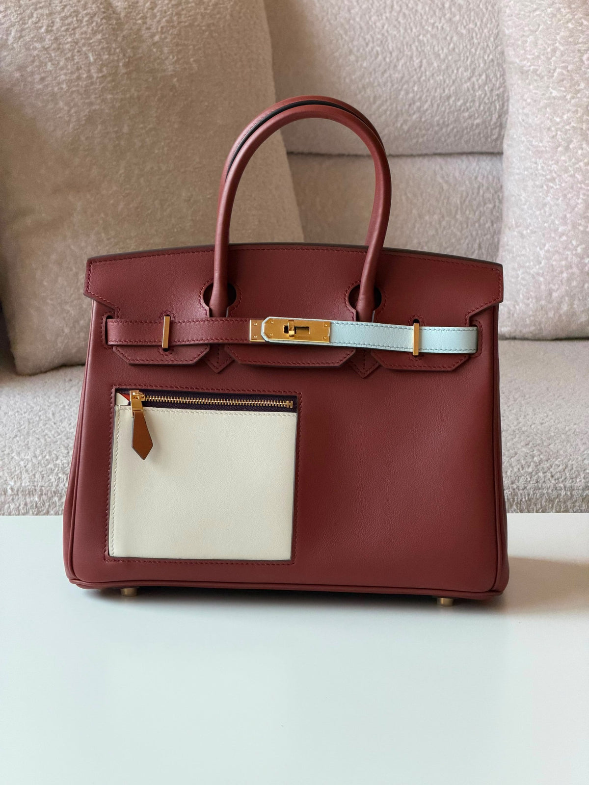 Hermès Birkin Handbag - Burgundy