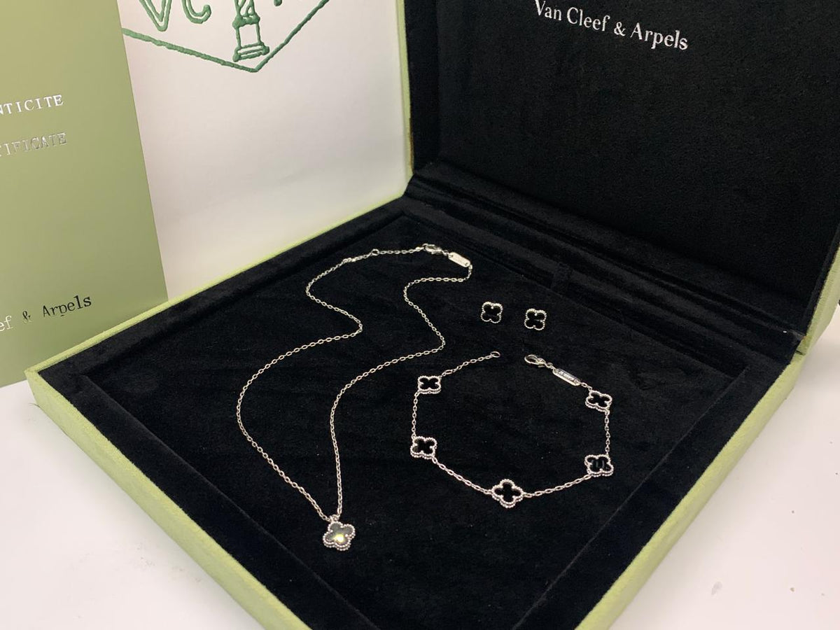 Van Cleef & Arpels Open Clover Jewelry Set - Silver