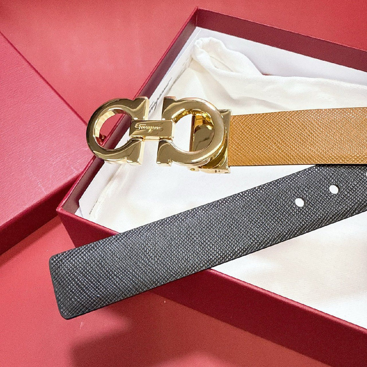 Salvatore Ferragamo Belt - Black, Yellow