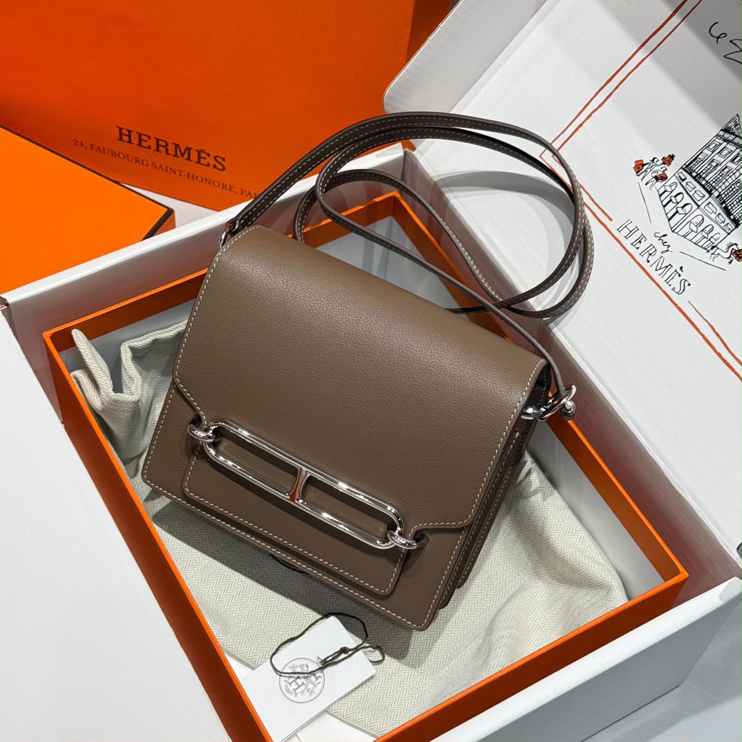 Hermès Roulis Shoulder Bag - Beige