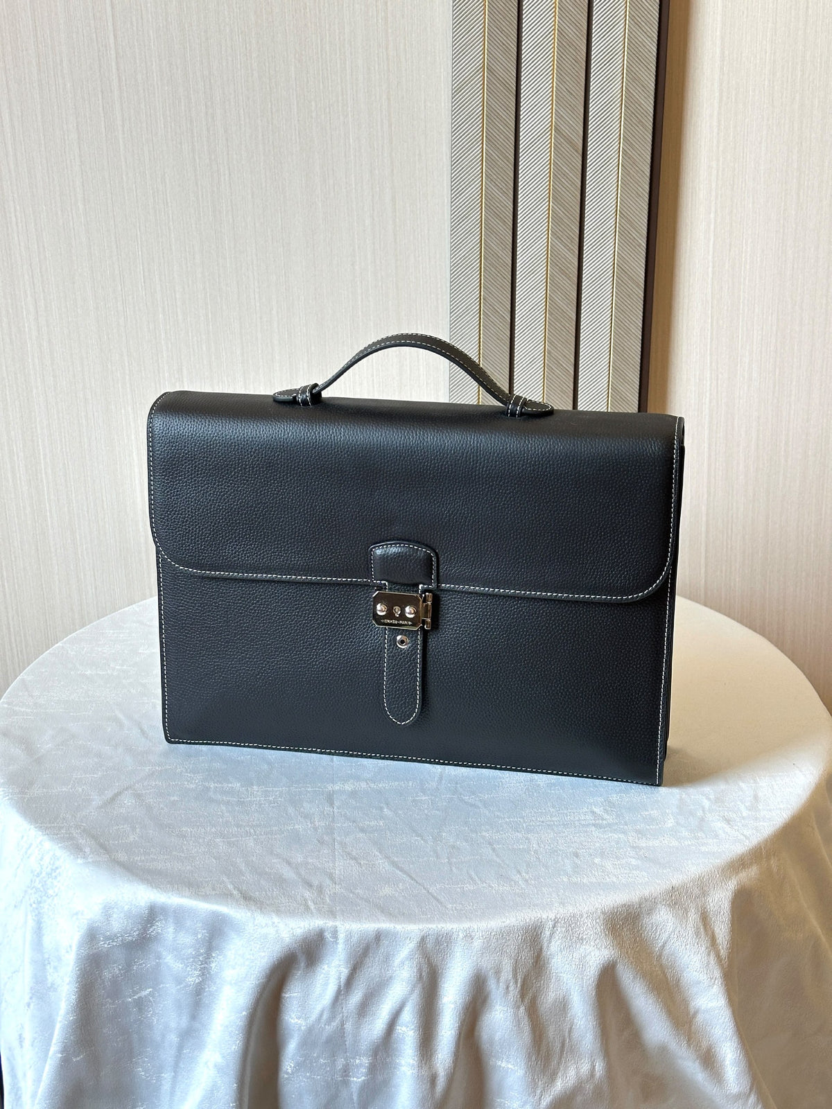 Hermès Center-Strap Laptop Bag - Black