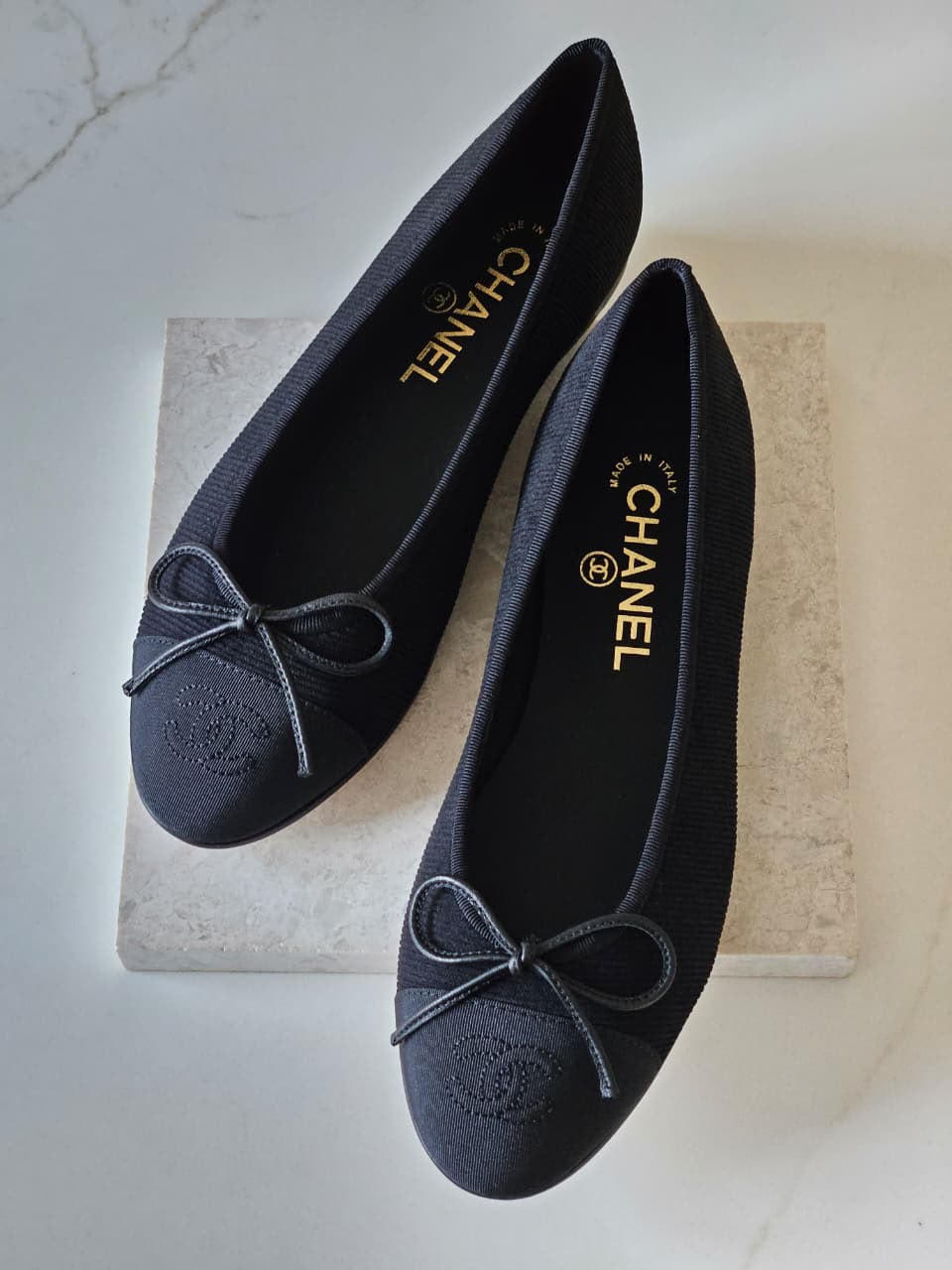 Chanel Ballerina - Black