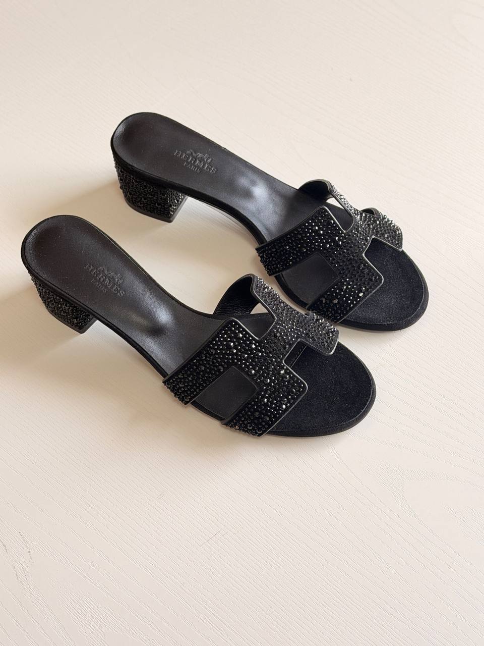 Hermes Heels - 