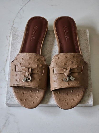 Loro Piana Bow-Detail Slippers - Beige