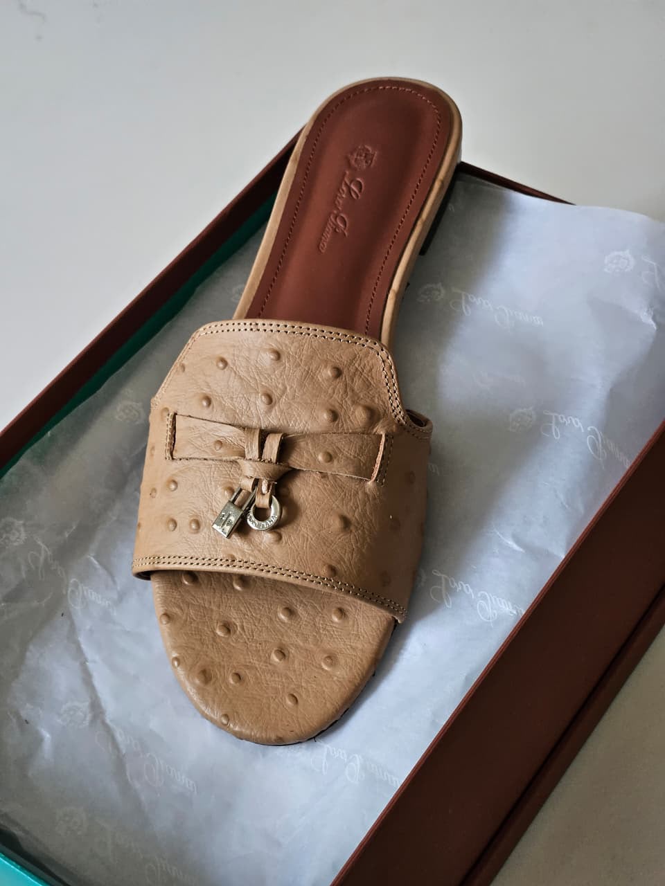 Loro Piana Bow-Detail Slippers - Beige