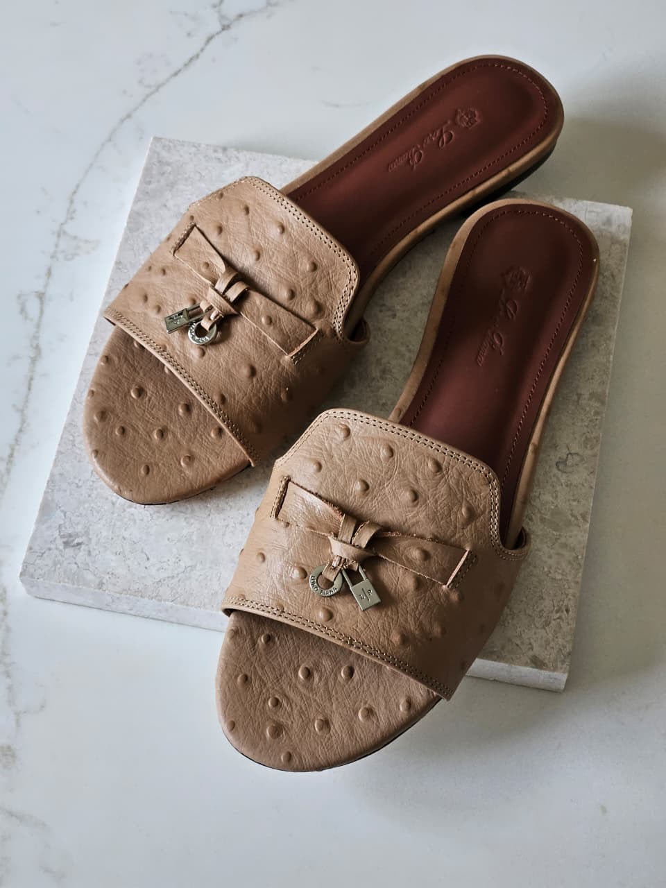 Loro Piana Bow-Detail Slippers - Beige