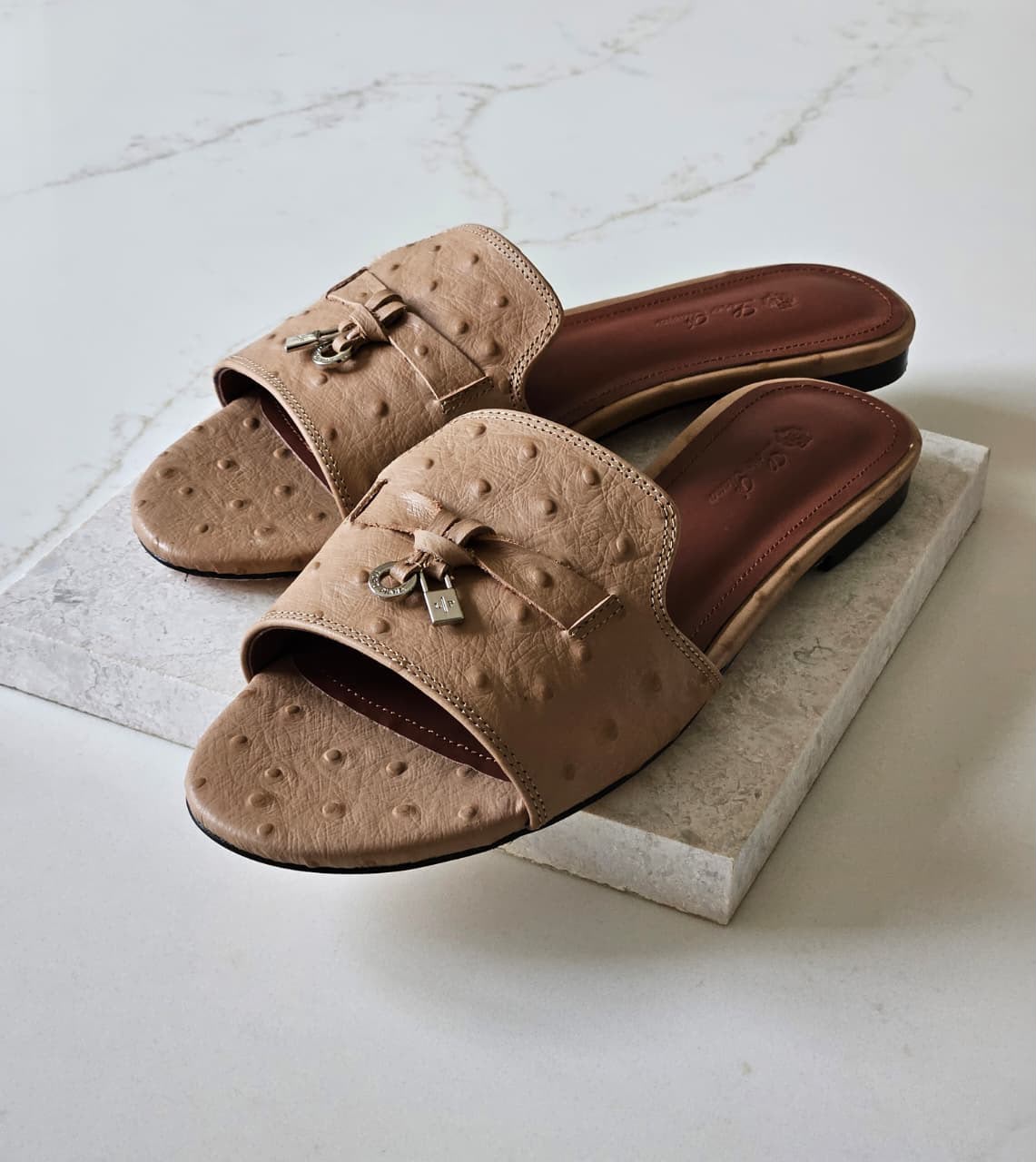 Loro Piana Bow-Detail Slippers - Beige