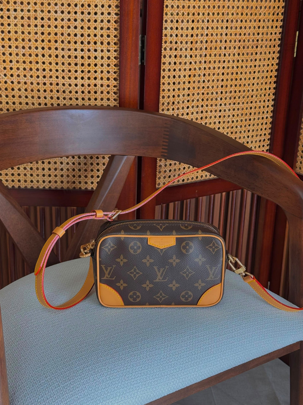 Louis Vuitton Contrast-Panel Crossbody Bag - Brown Monogram