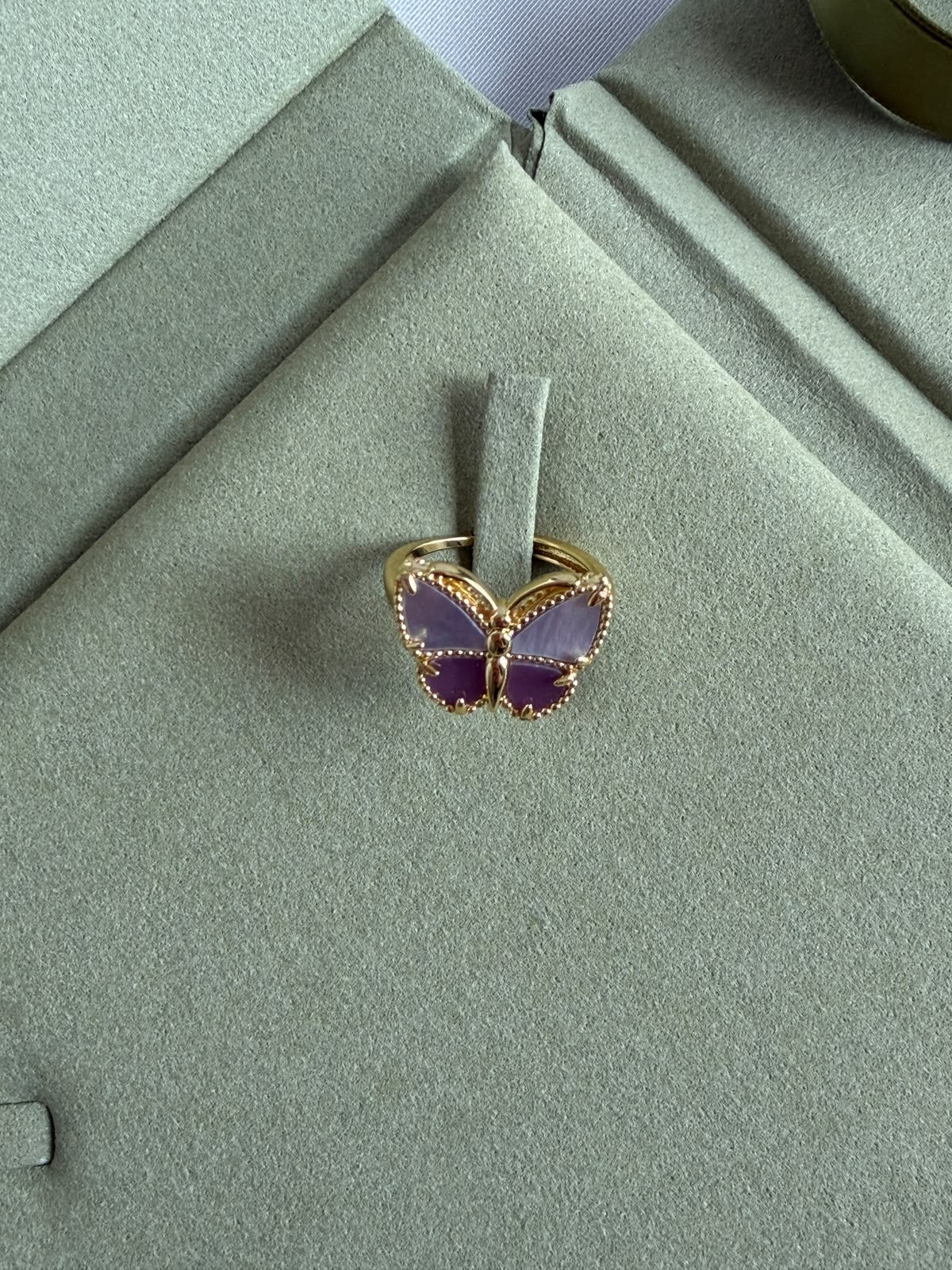 Van Cleef & Arpels Jewelry Set - Purple