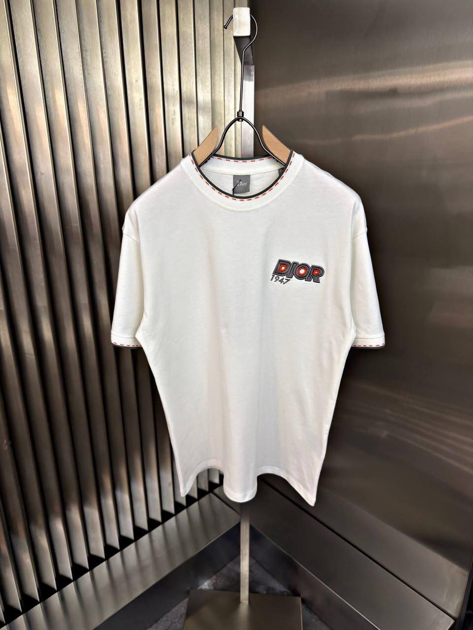 Dior T-shirt - 