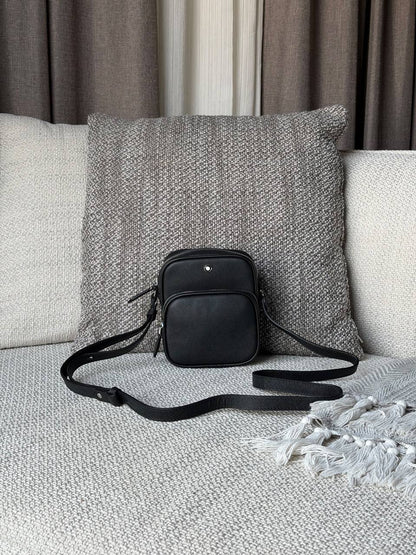 Bottega Veneta Sling Bag - 
