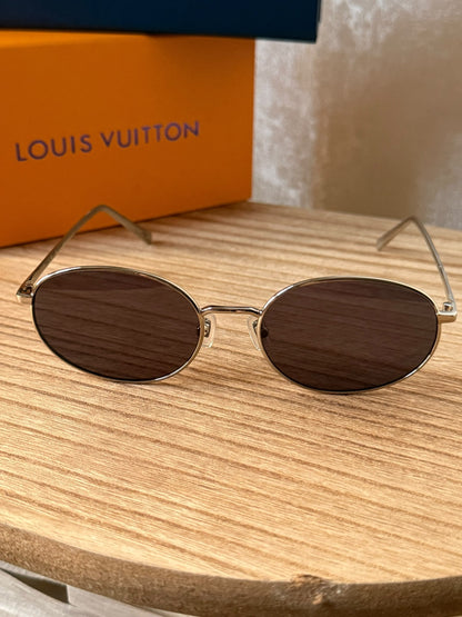 Louis Vuitton Oval Sunglasses - 
