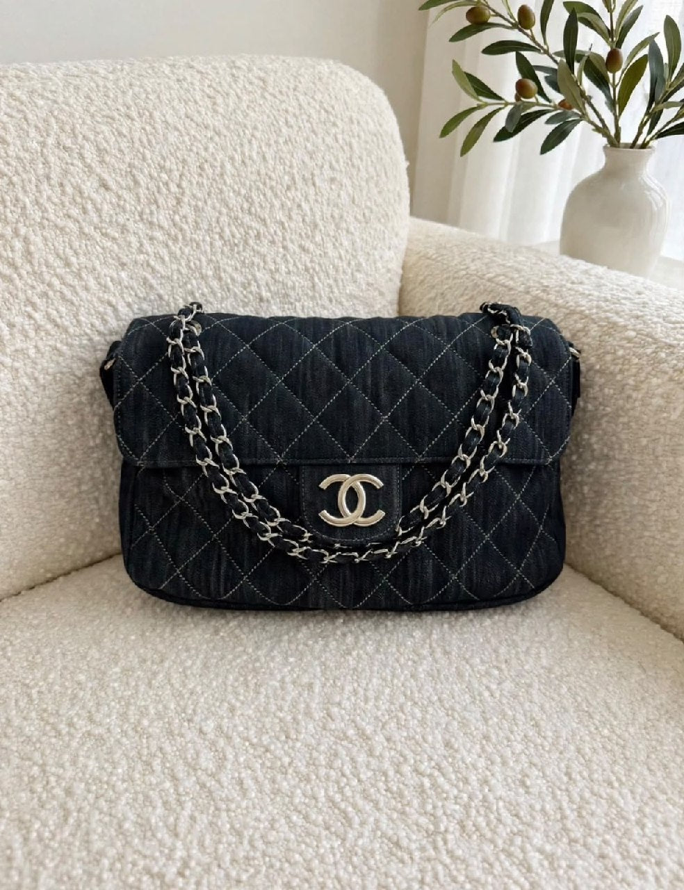 Chanel Quilted Flap Shoulder Bag - Navy