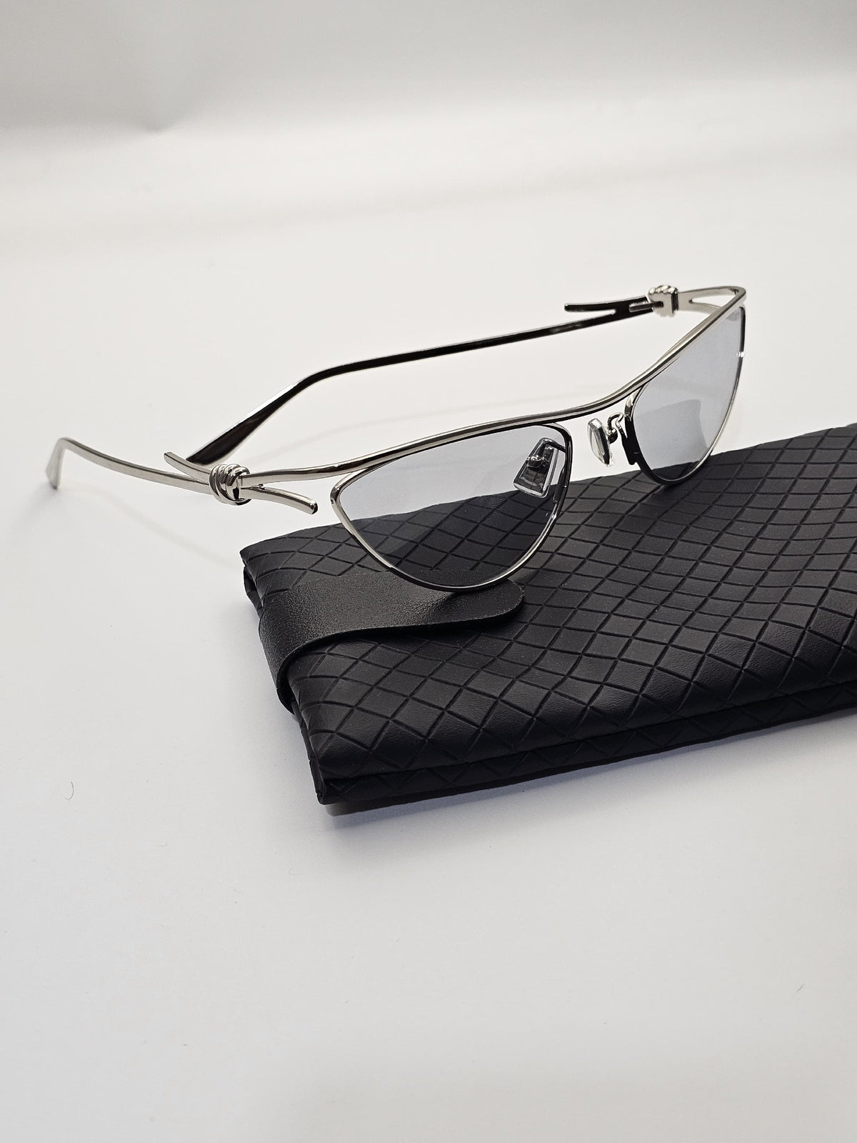 Bottega Veneta Sunglasses - 
