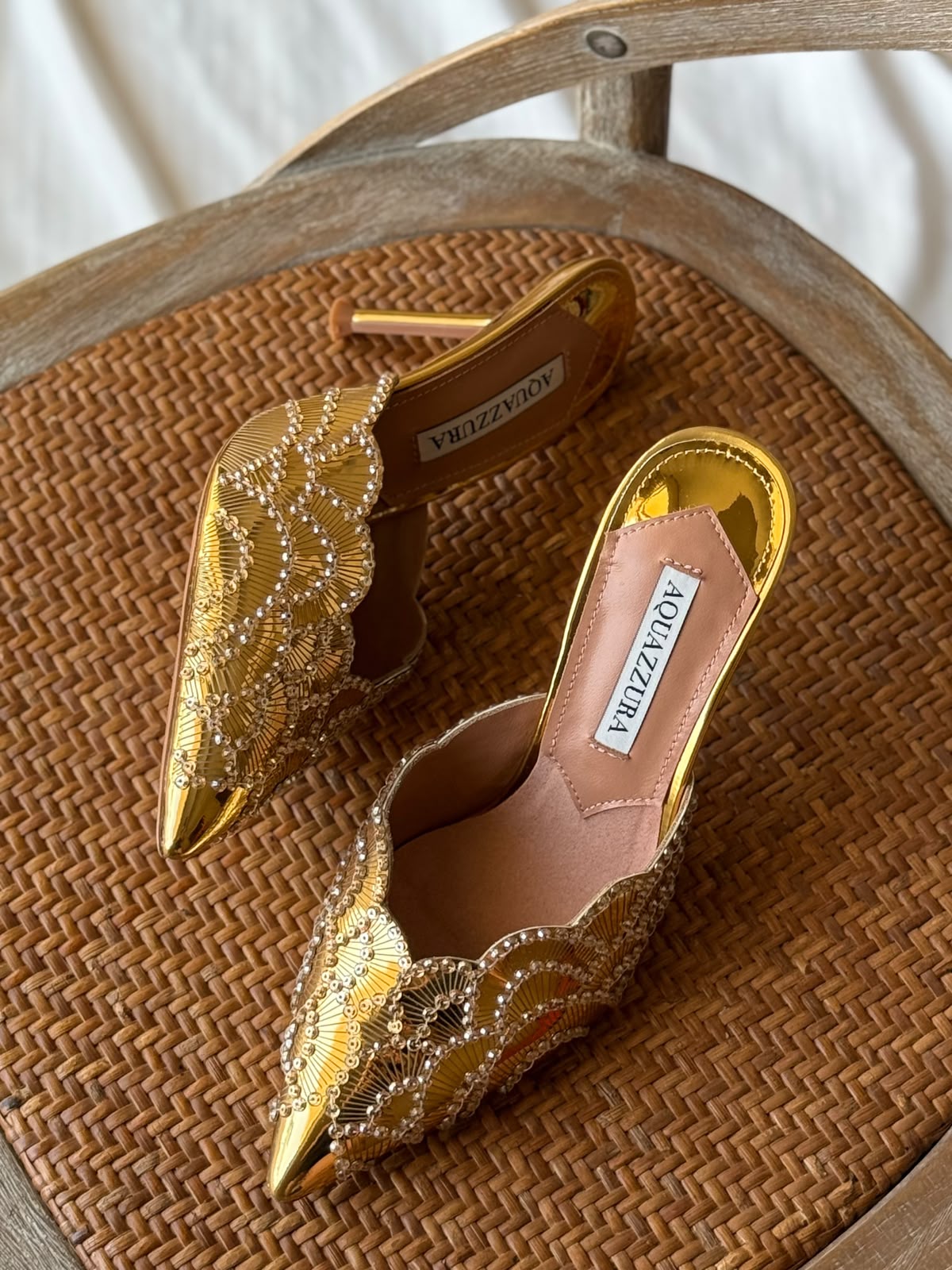 Aquazzura Scalloped Embellished Heels - Gold