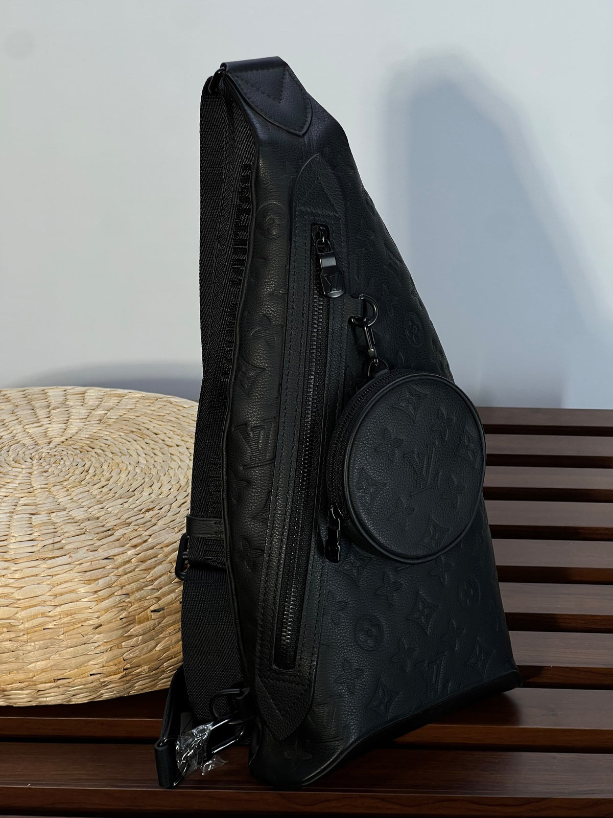 Louis Vuitton Crossbody Bag Circle Pouch - Black Embossed