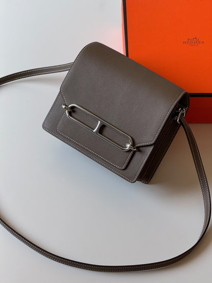 Hermès Roulis Shoulder Bag - Grey