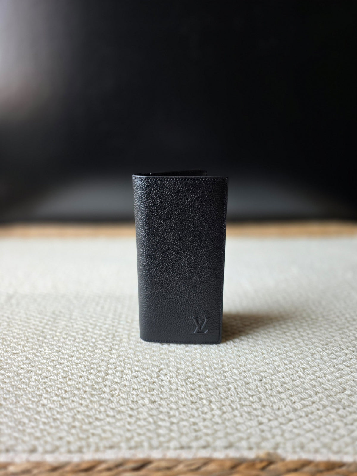 Louis Vuitton Brazza Corner-Logo Wallet - Black Embossed