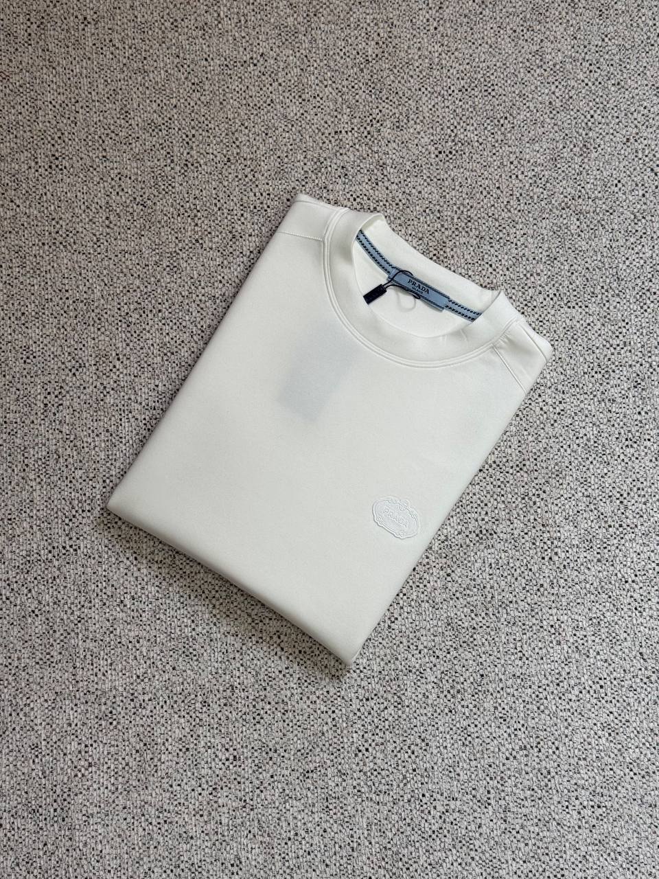 Prada T-shirt - 