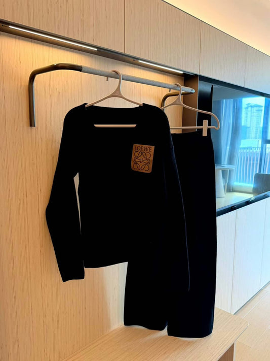 Loewe Set - Black