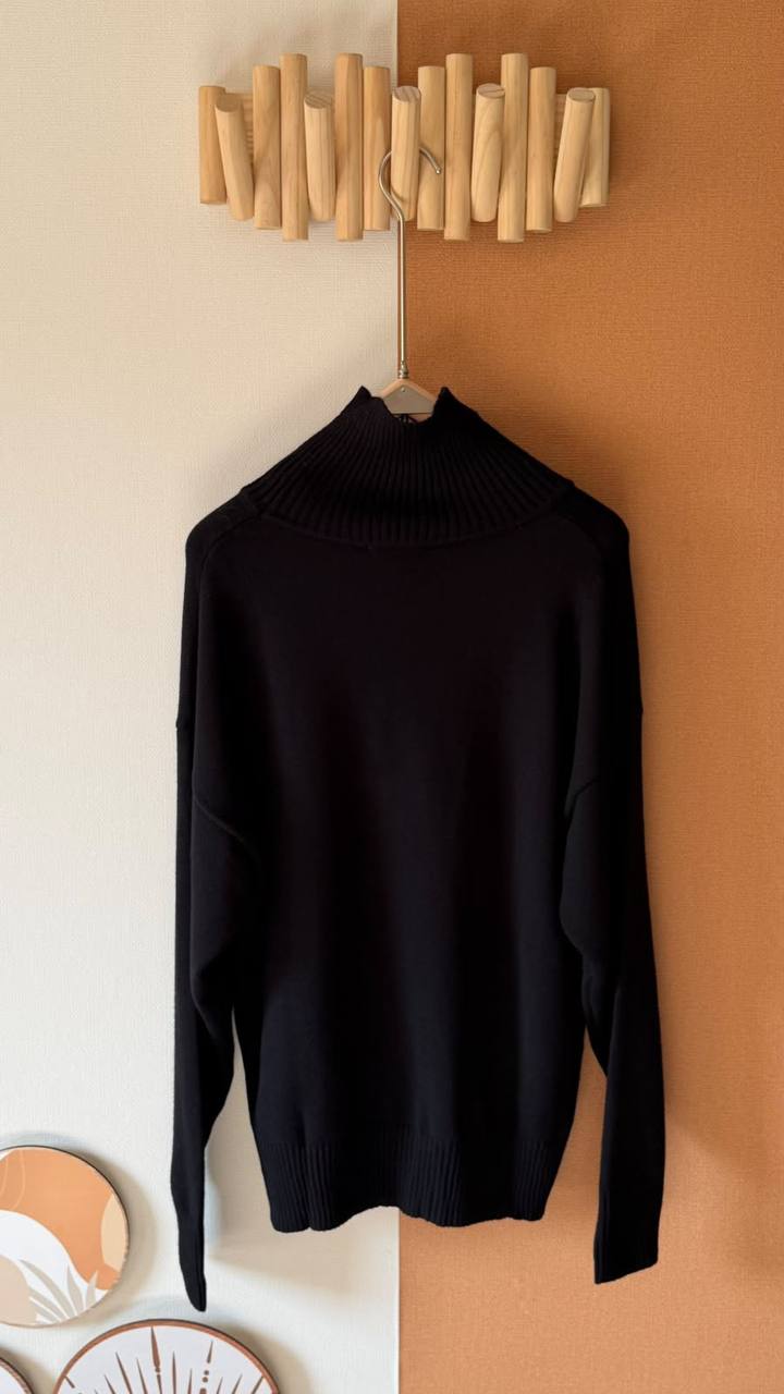 Ami Sweater - 
