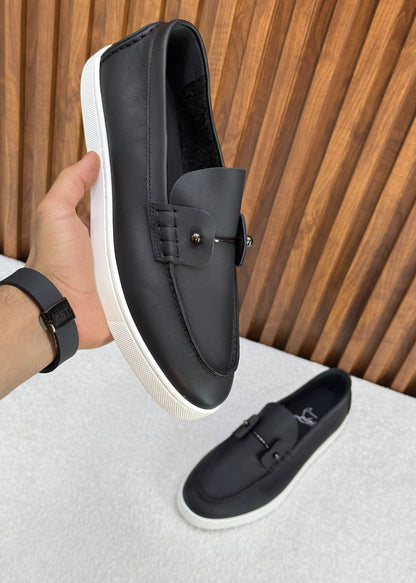 Christian Louboutin Metal-Bar Loafers - Navy