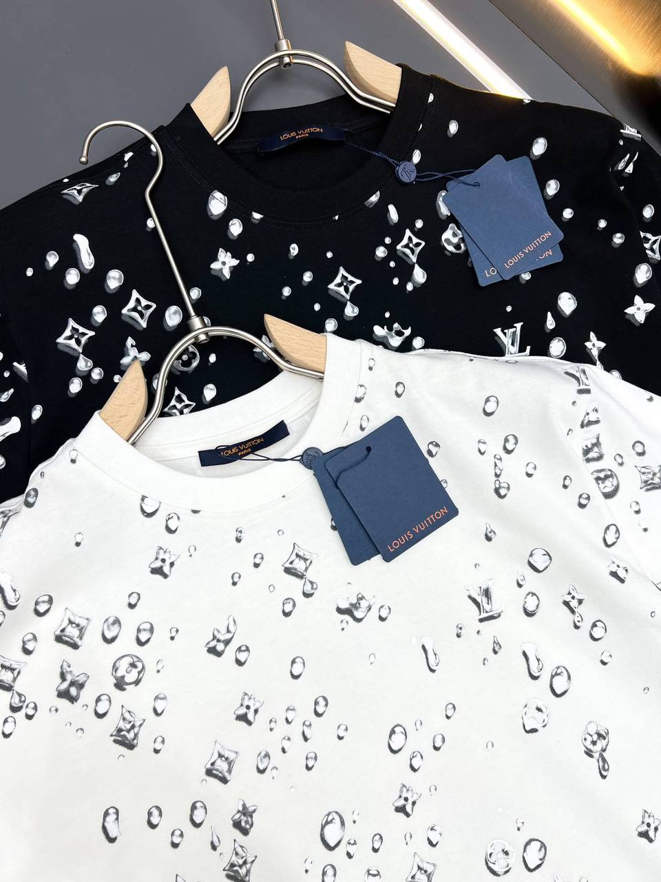 Louis Vuitton T-shirt - 