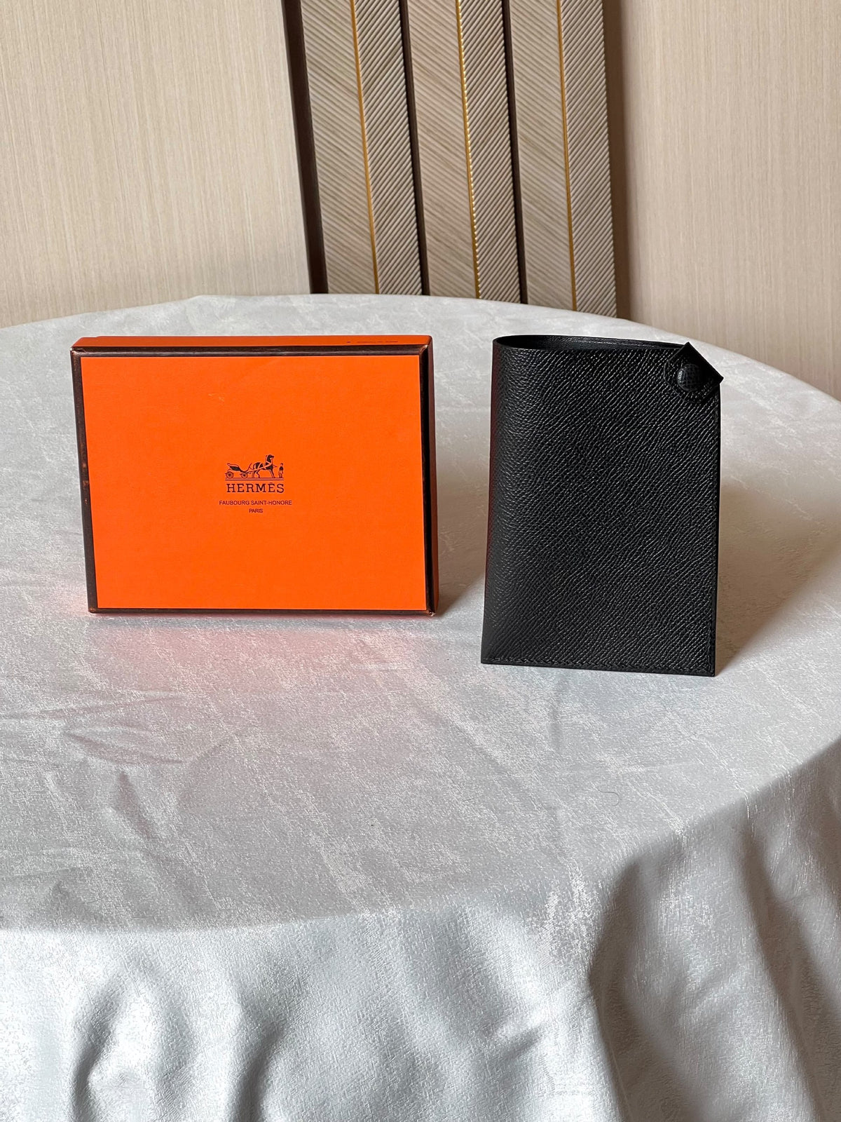 Hermès Passport Cover - Brown, Black