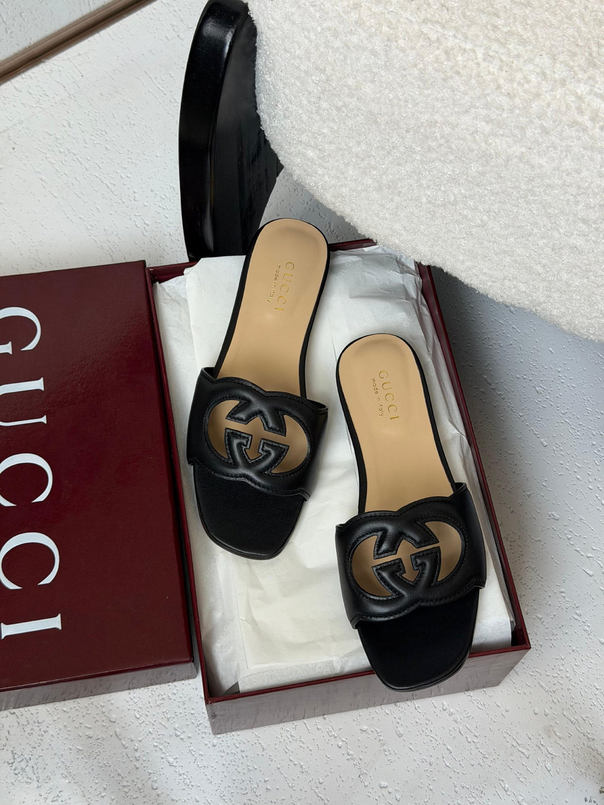 Gucci Slippers - Black