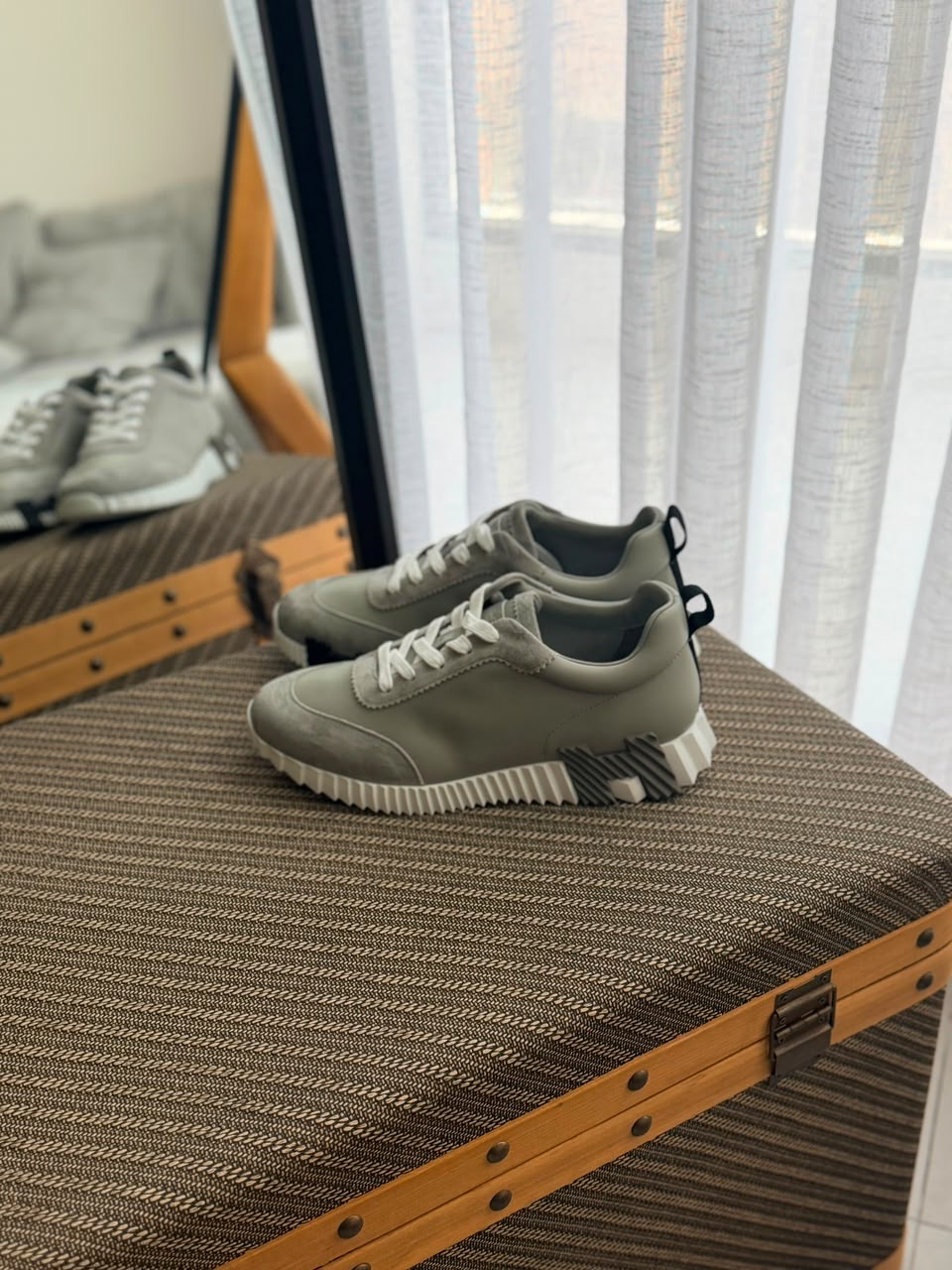 Hermès Bouncing Sneakers - Grey Suede