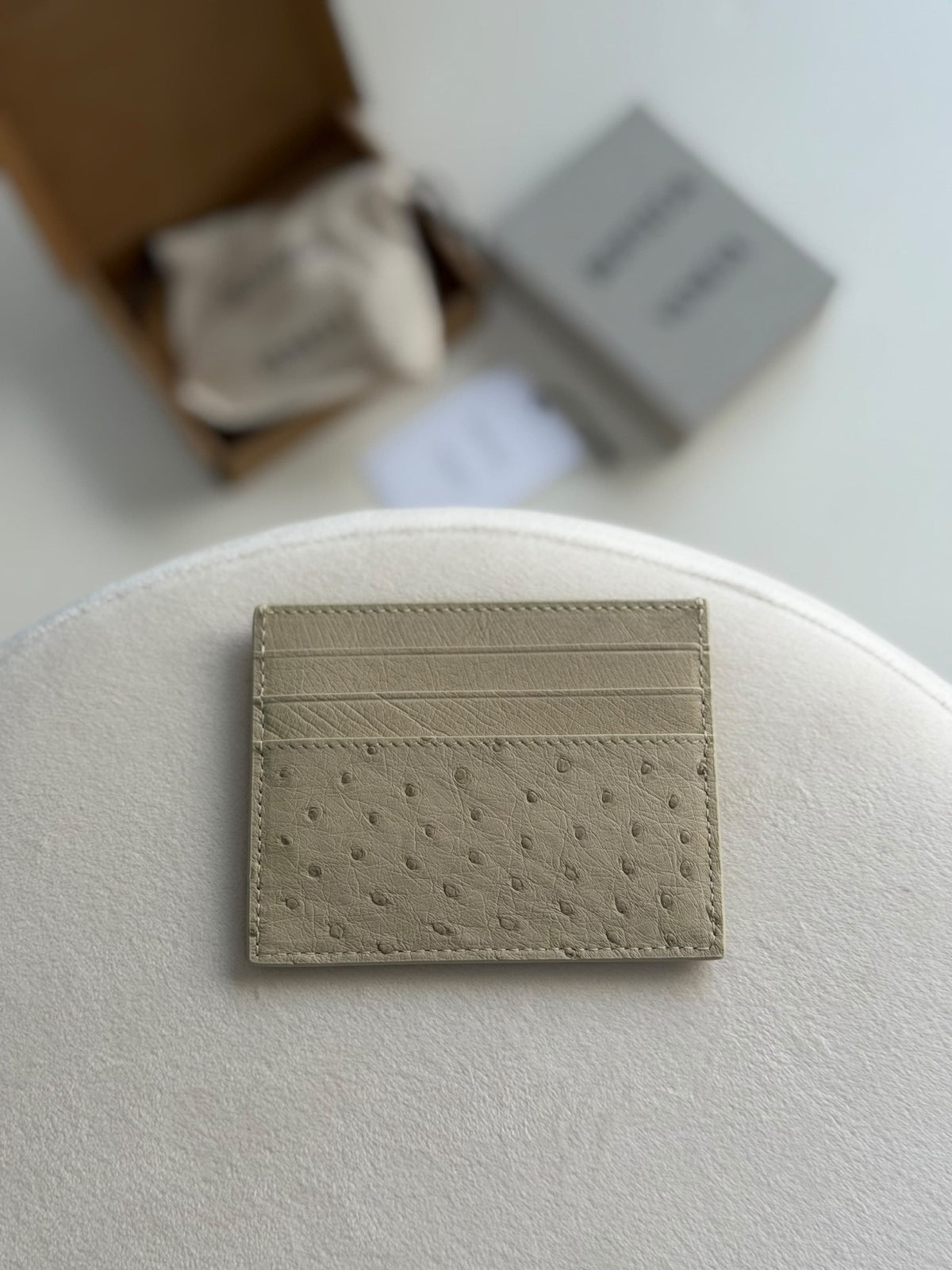 Bottega Card Holder - Beige Embossed