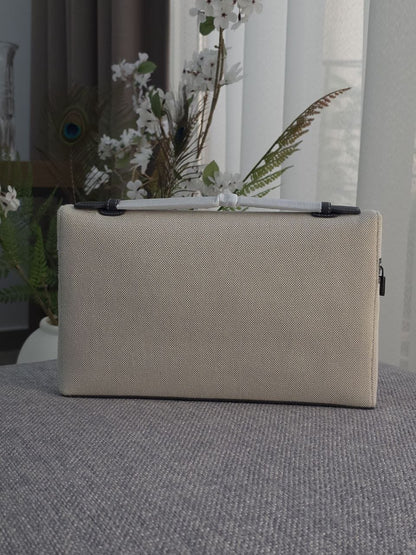 Loro Piana Clutch - Beige