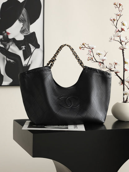 Chanel Tote Bag - Black
