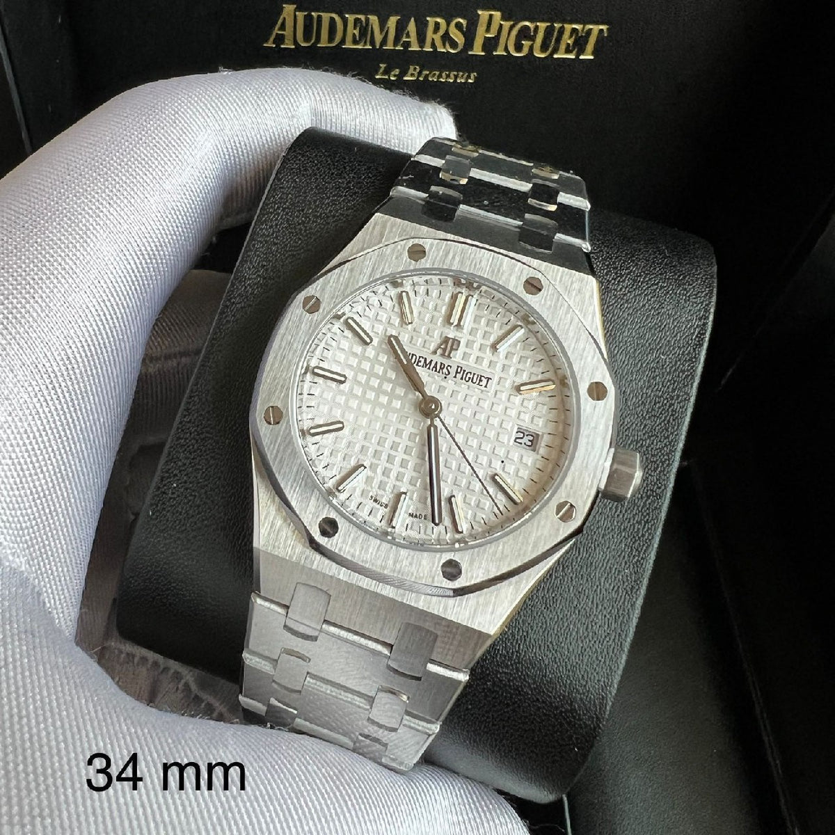 Audemars Piguet Royal Oak Watch - 