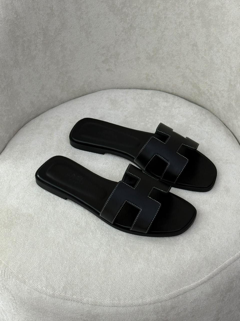 Hermes Slippers - Black