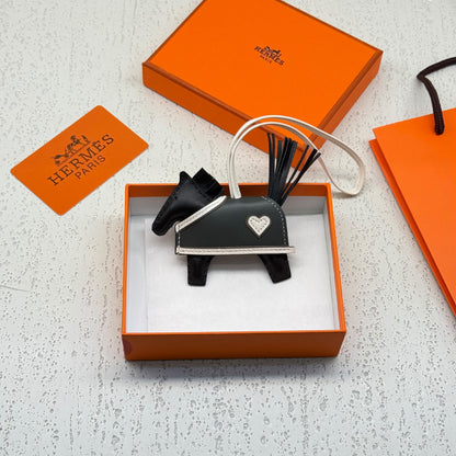 Hermès Heart Horse Bag Charm - Black