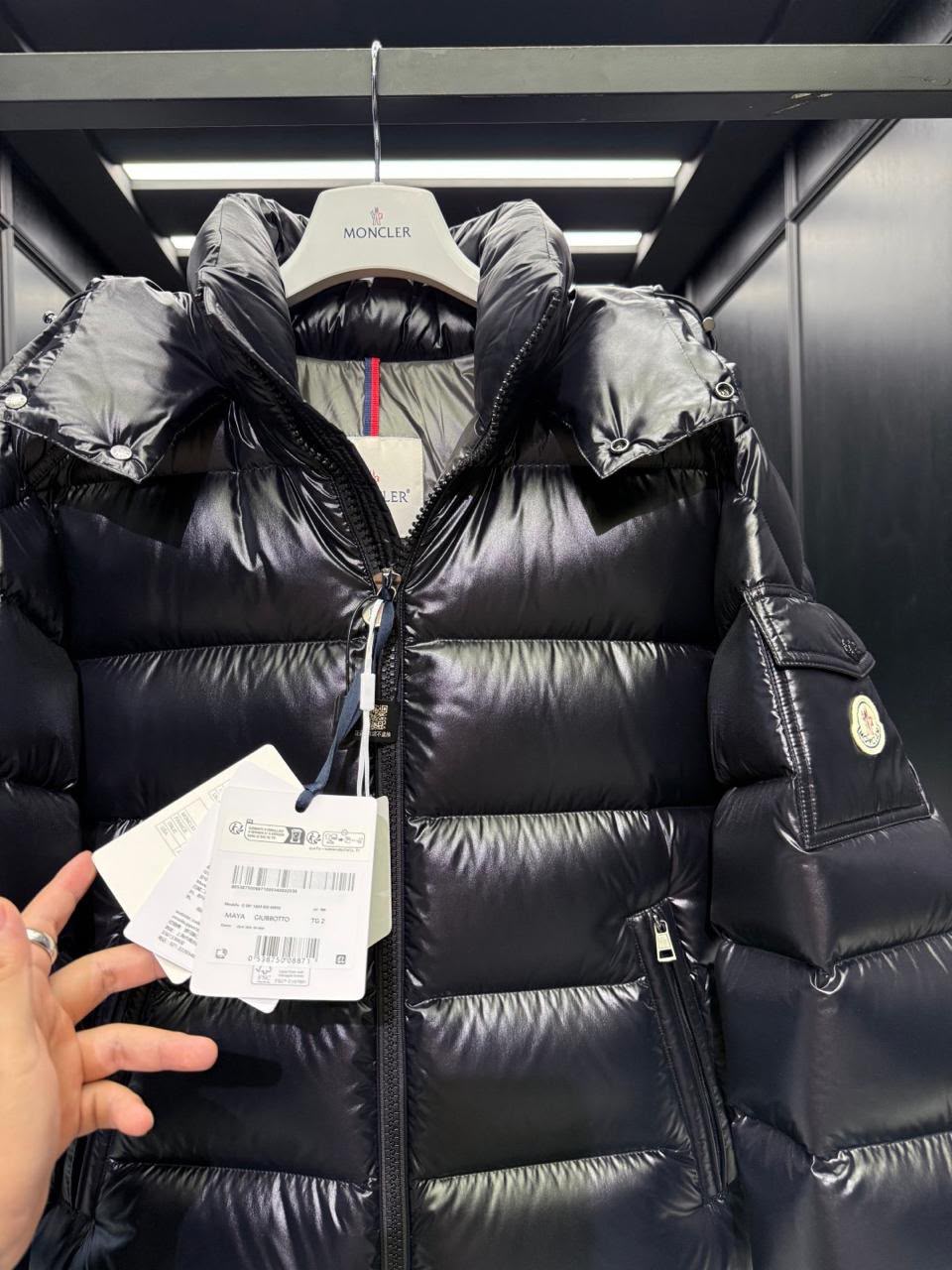 Moncler Maya Puffer Jacket - Black
