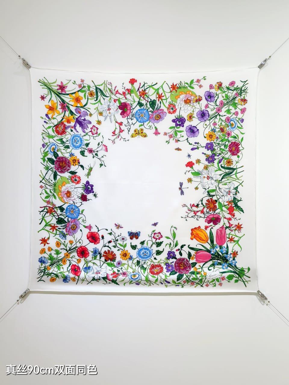 Gucci Floral Border Scarf - White