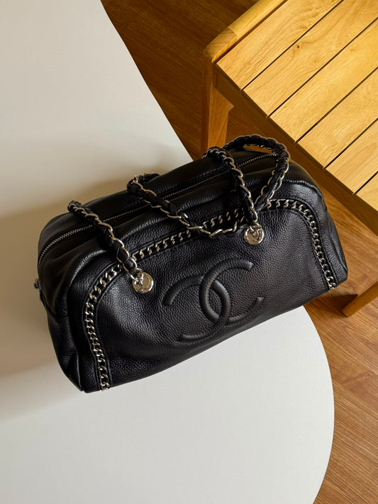 Chanel Shoulder Bag - Black