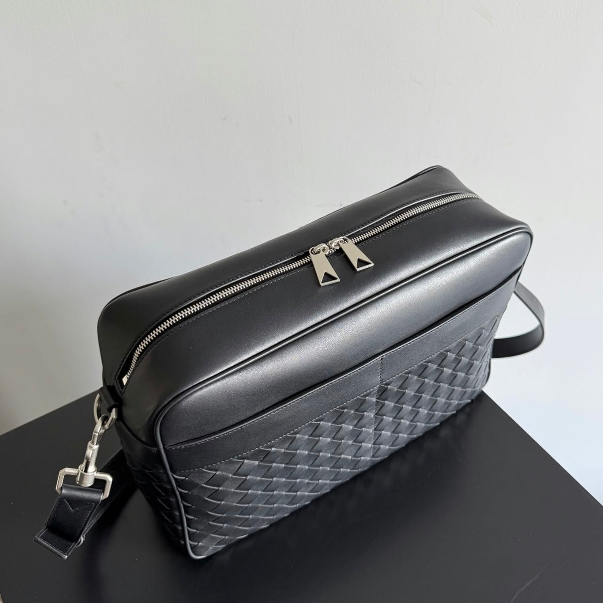 Bottega Veneta Camera Crossbody Bag - Black