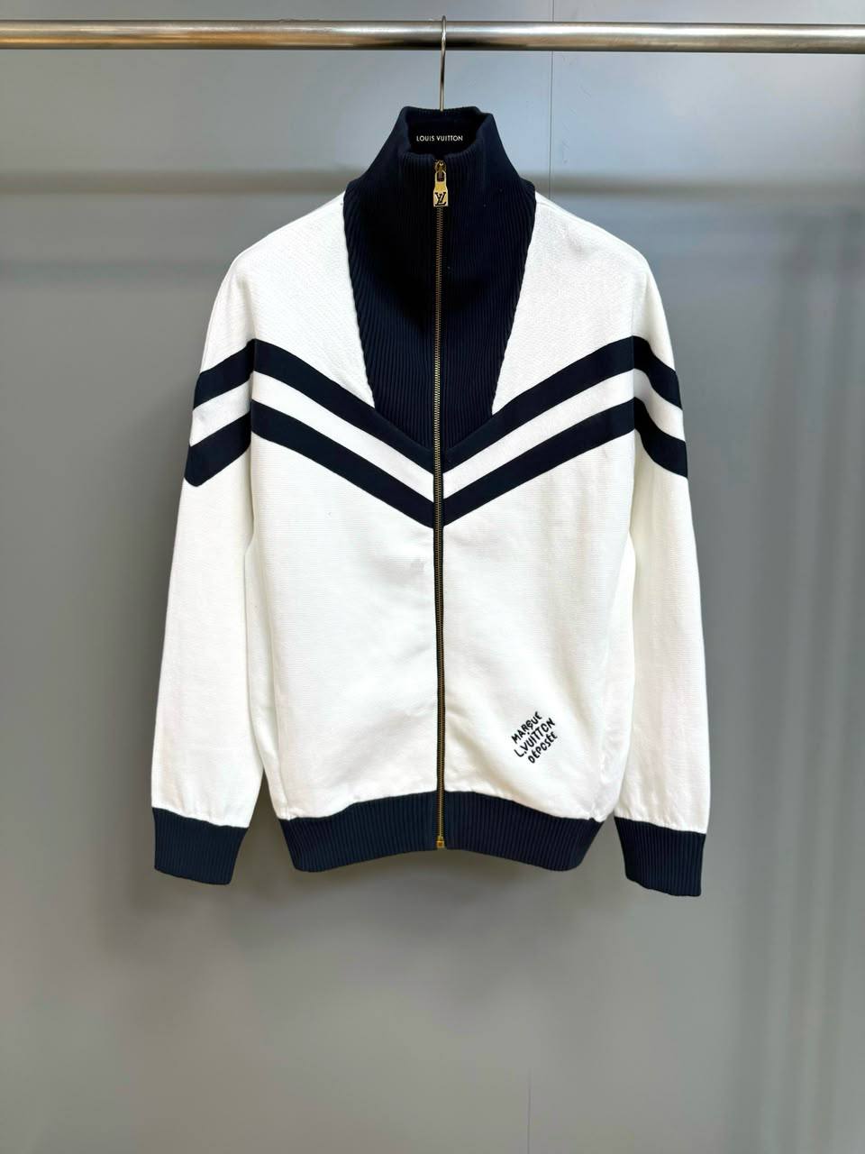 Louis Vuitton Sweater - 