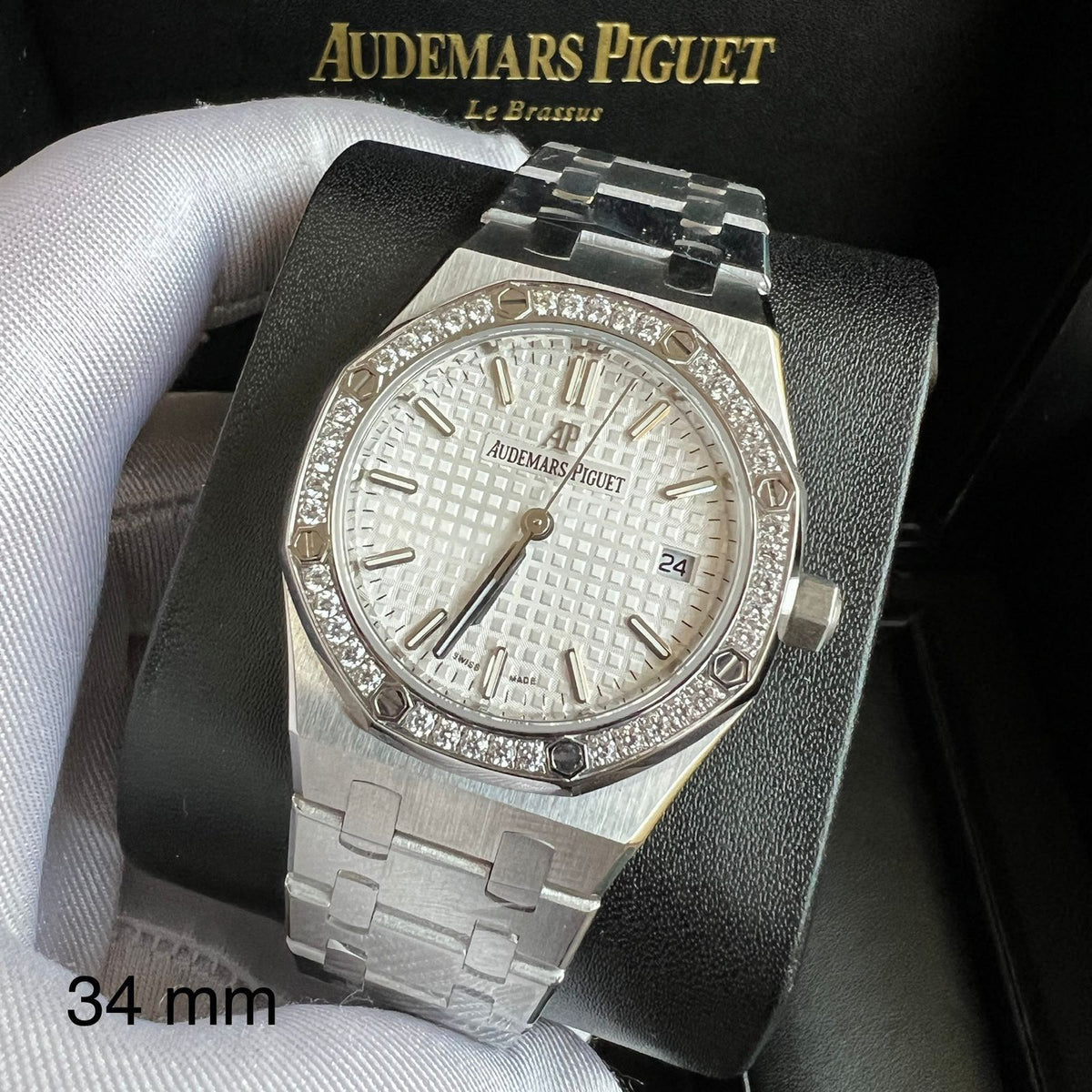 Audemars Piguet Royal Oak Watch - 