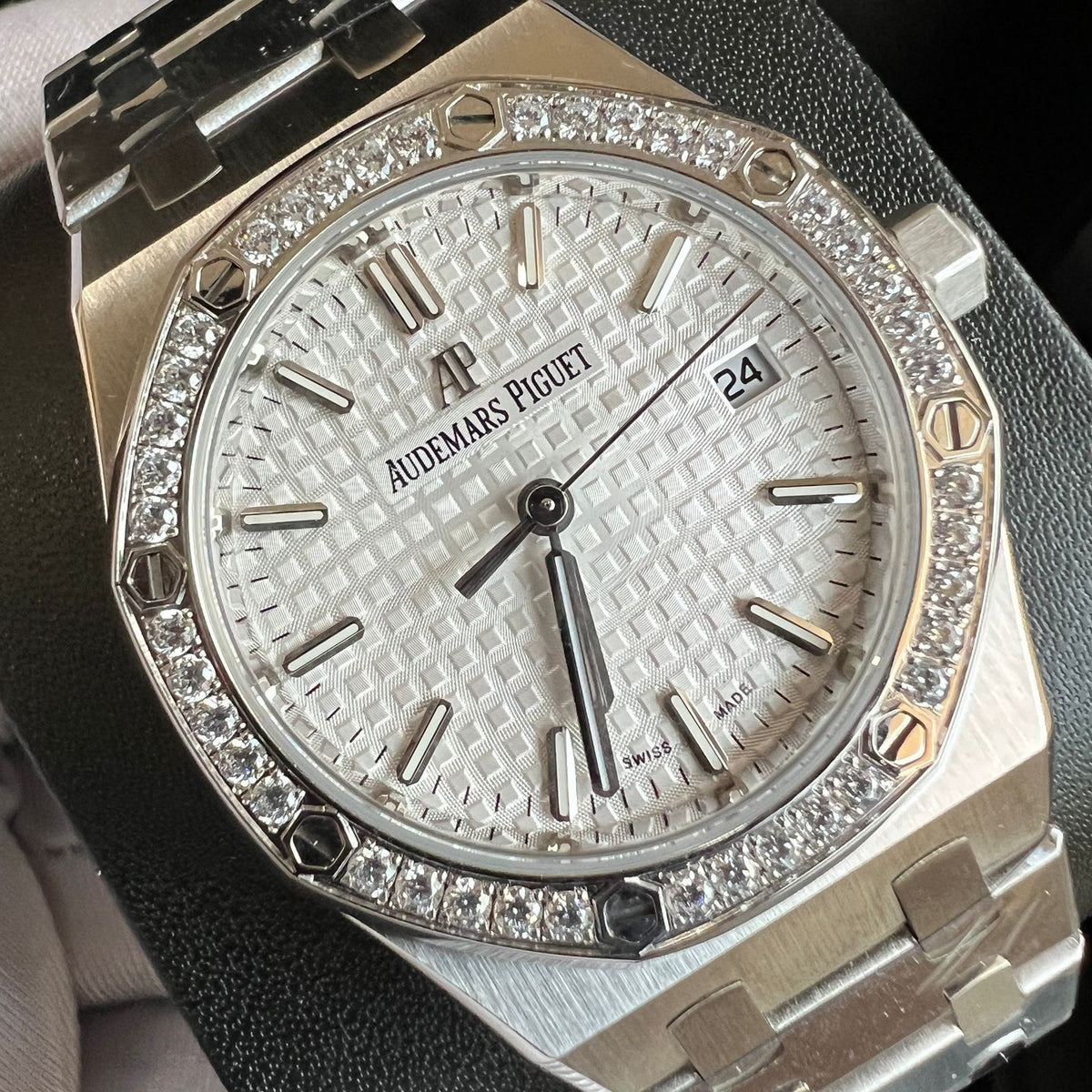 Audemars Piguet Royal Oak Watch - 