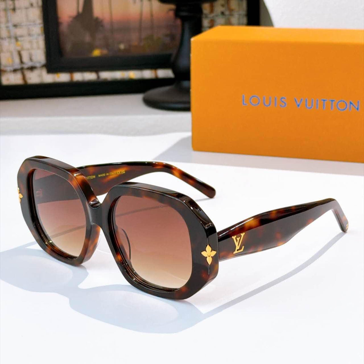 Louis Vuitton Sunglasses - 